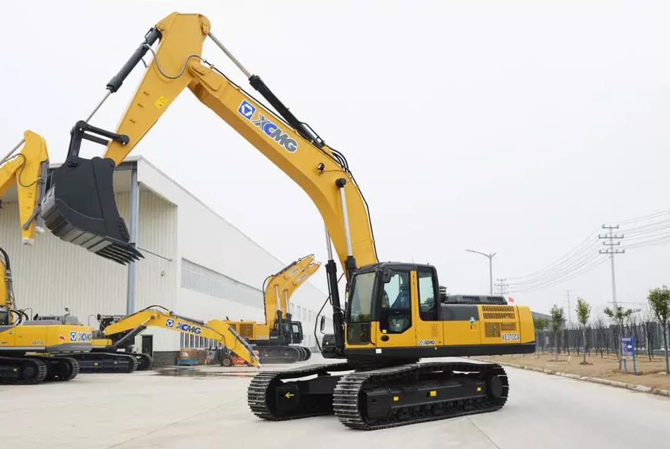 Гусеничный экскаватор XCMG XE370CA