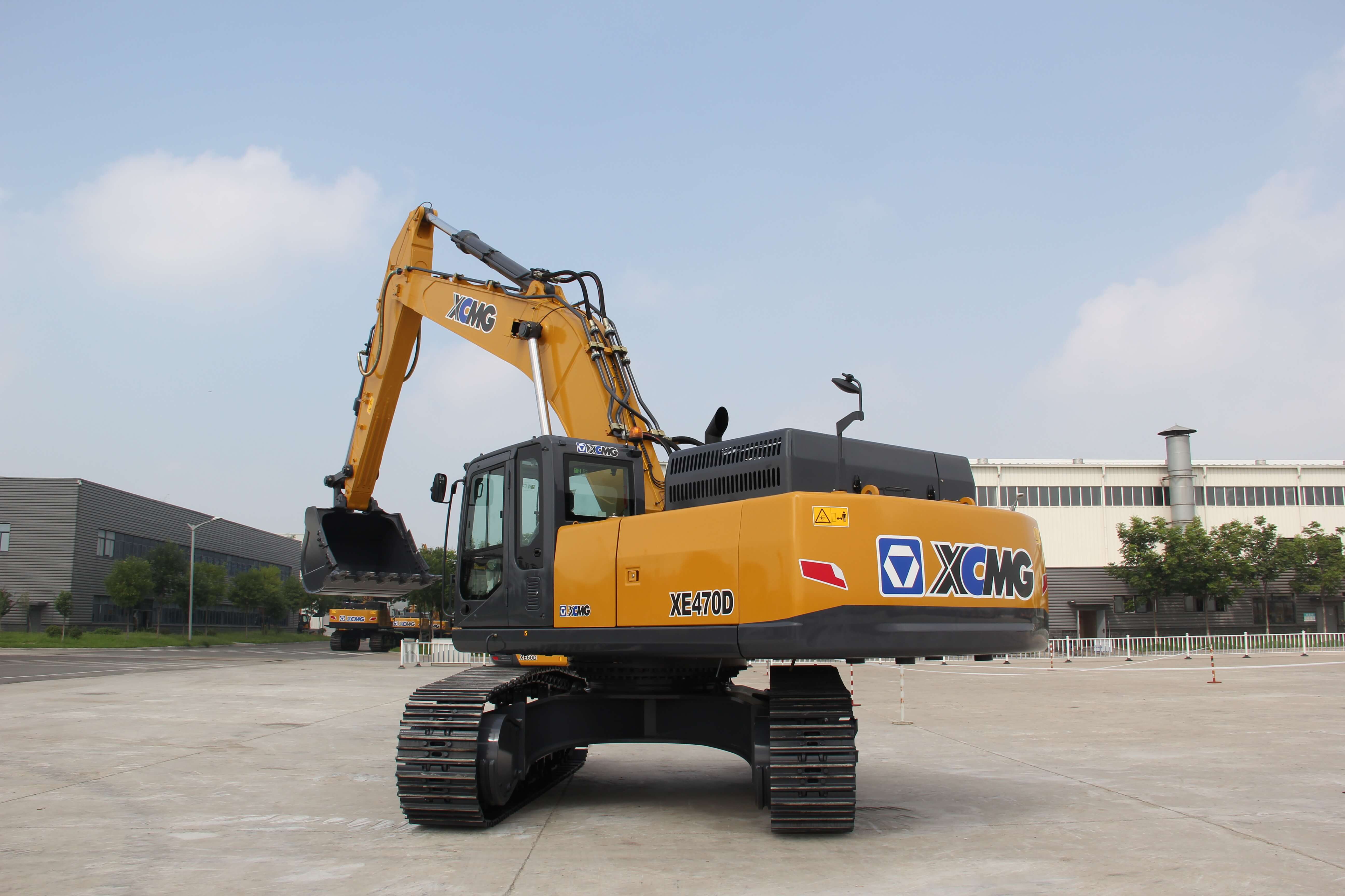Гусеничный экскаватор XCMG XE470D