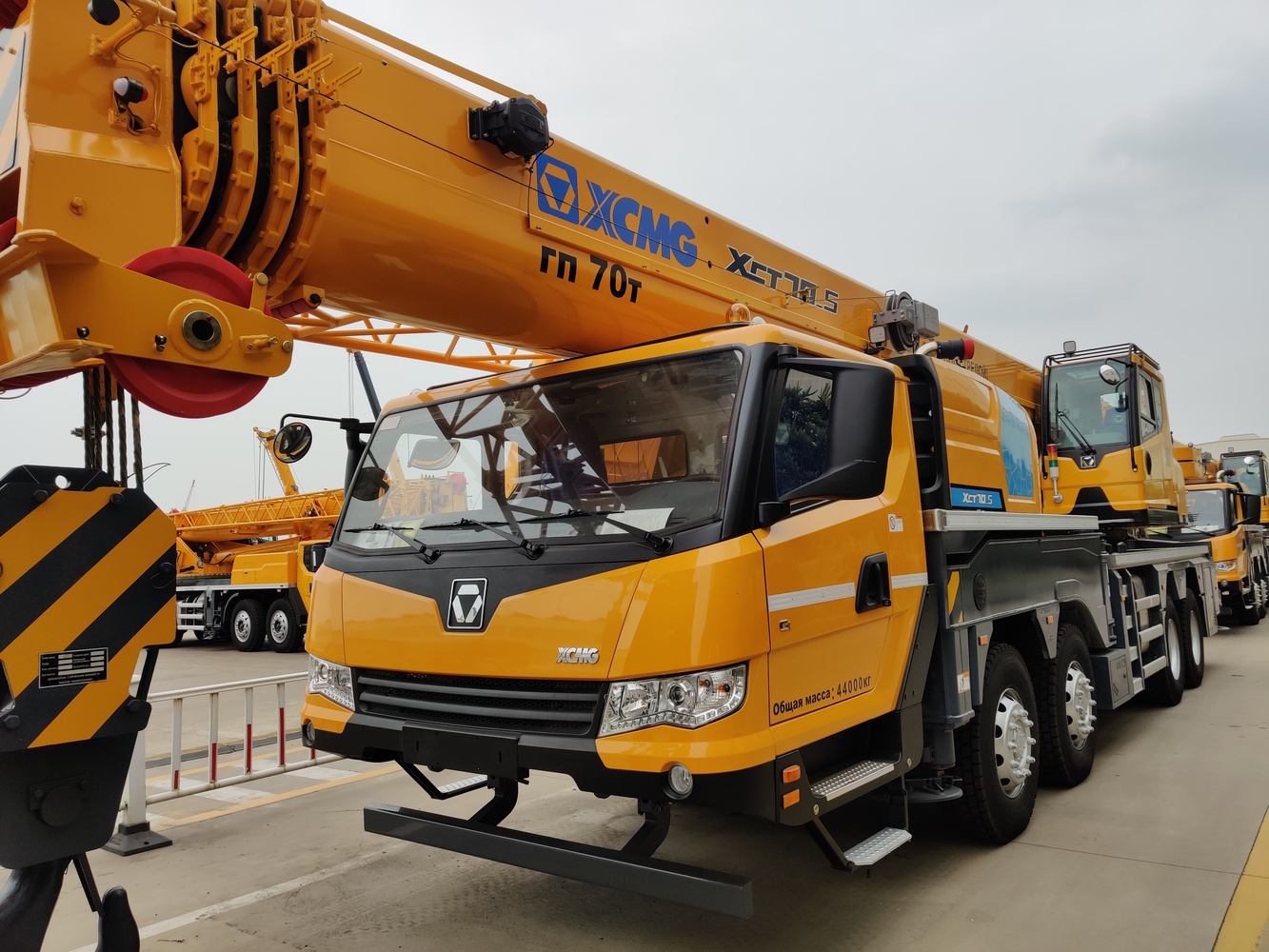 Автокран XCMG XCT70_S