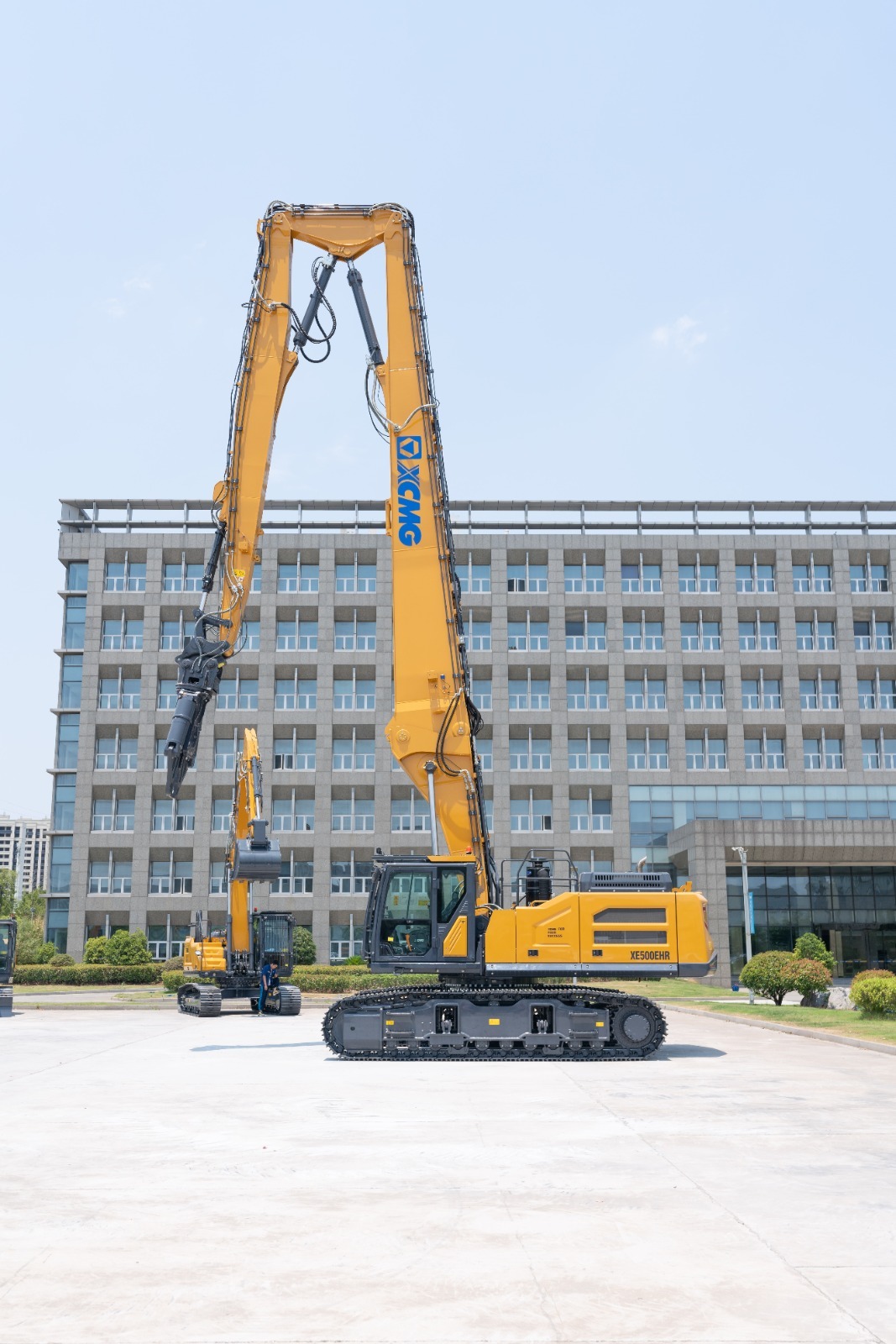 Экскаватор-разрушитель XCMG XE500EHR